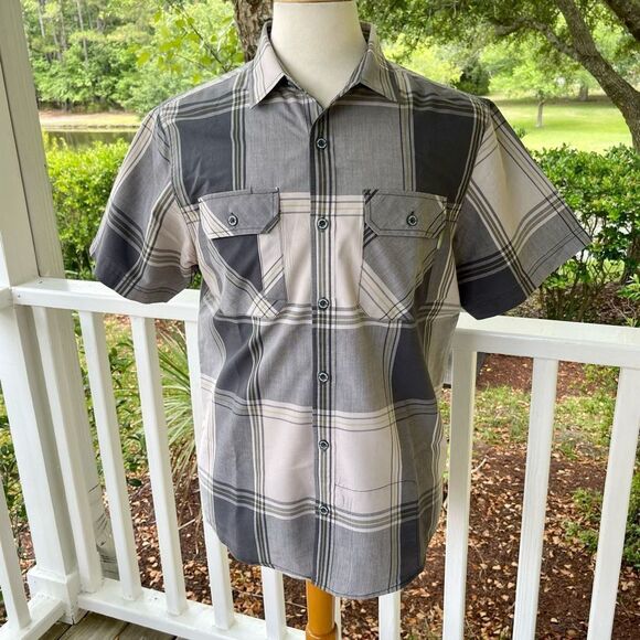 Kathmandu Other - Kathmandu Short Sleeve Check Plaid Button Down Shirt. Large